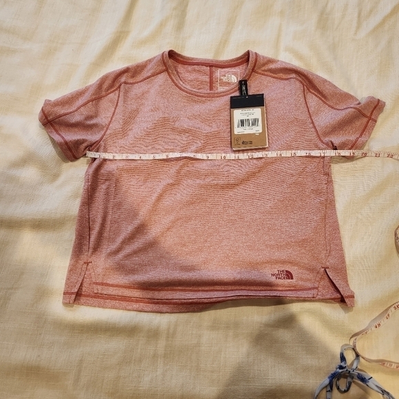 The North Face Women’s EA Dawndream Relaxed Short-Sleeve Size XS NWT - Picture 5 of 9